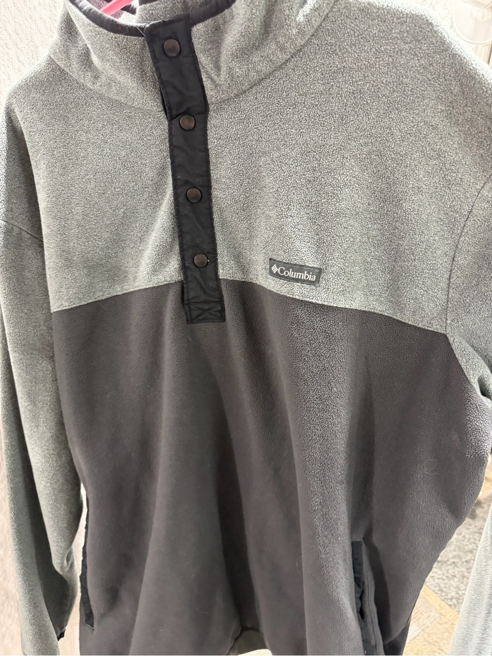Columbia Two-Tone Gray Snap-Placket Fleece Pullover